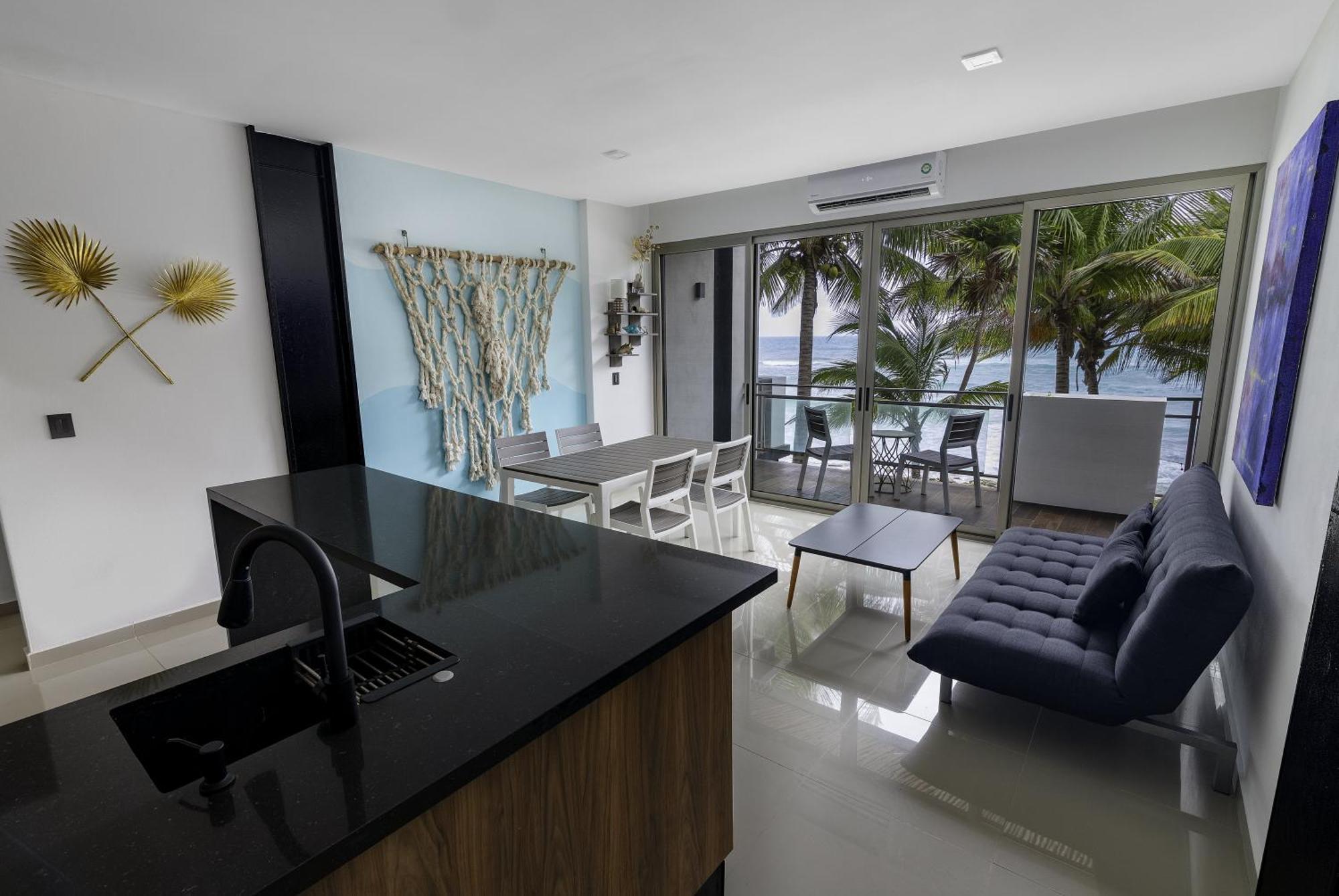 Angelina 28 Beachfront And Family Apartments - Modern And Relaxing Long Stays - 20 Min From Cancun Airport Puerto Morelos Eksteriør billede