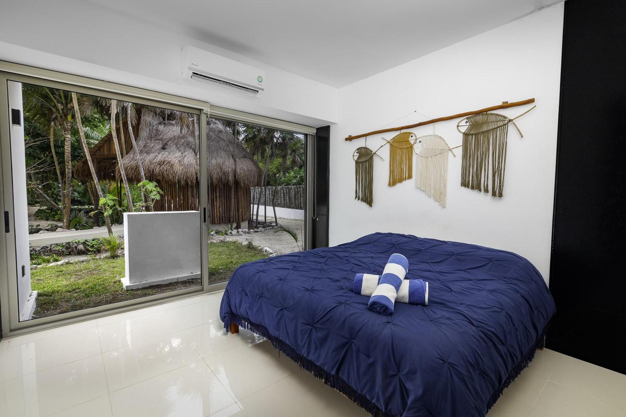 Angelina 28 Beachfront And Family Apartments - Modern And Relaxing Long Stays - 20 Min From Cancun Airport Puerto Morelos Eksteriør billede